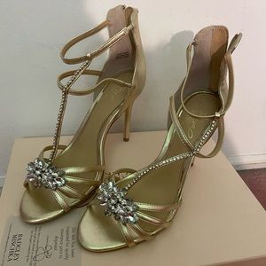 Jewel Badgley Mischka Hazel ll